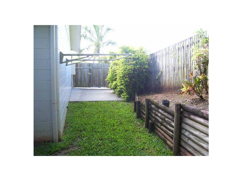 1/23 Herald Sreet, Bentley Park QLD 4869