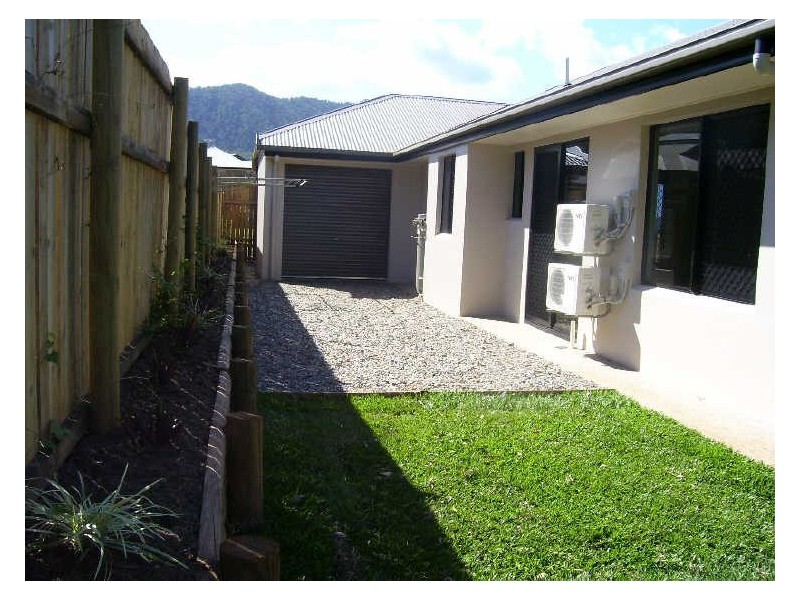 71 Fitzmaurice Drive, Bentley Park QLD 4869