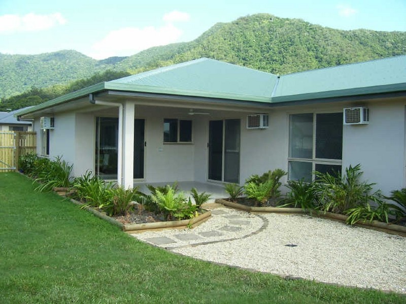 2 Capricorn Street, Bentley Park QLD 4869