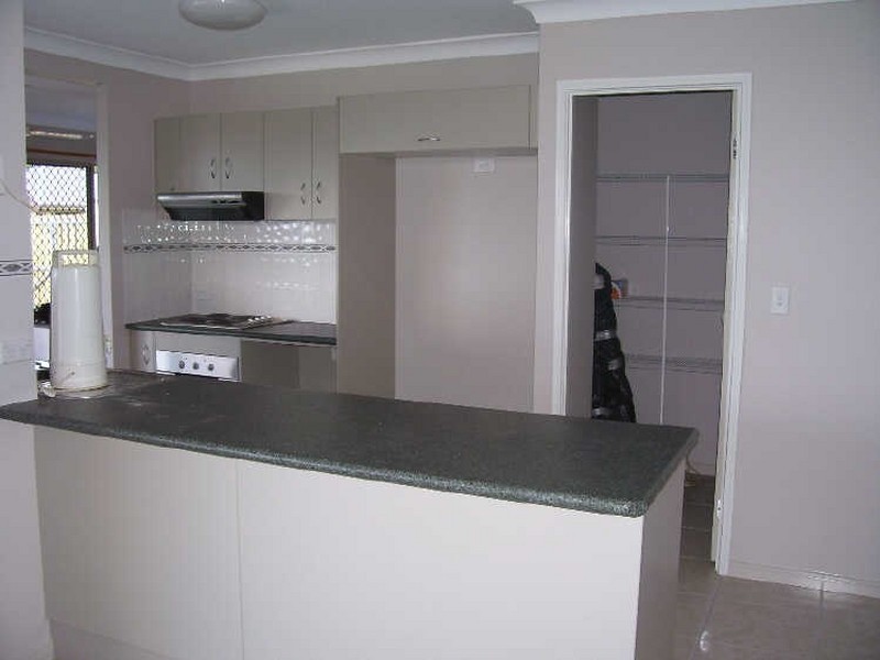 2 Capricorn Street, Bentley Park QLD 4869