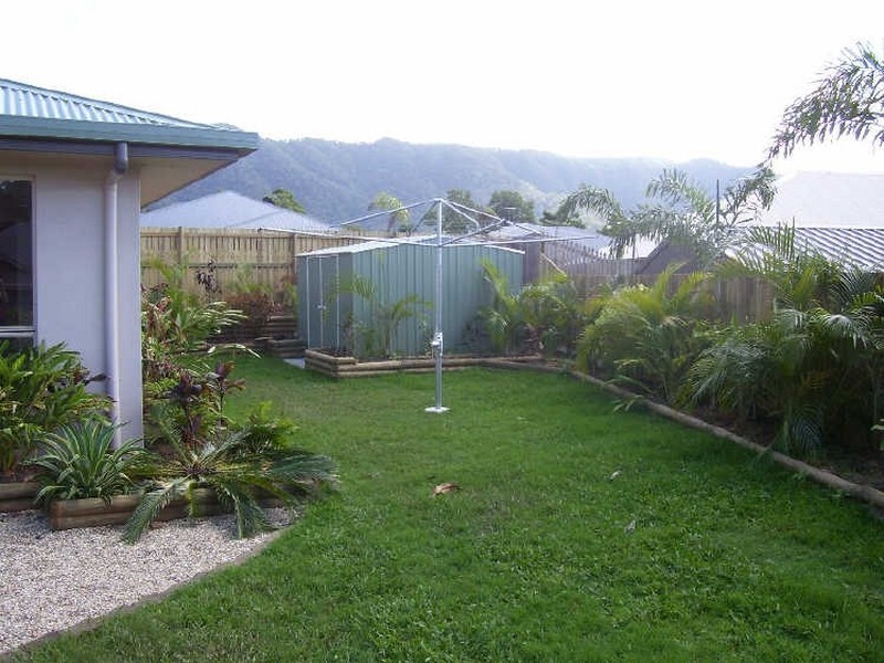 2 Capricorn Street, Bentley Park QLD 4869