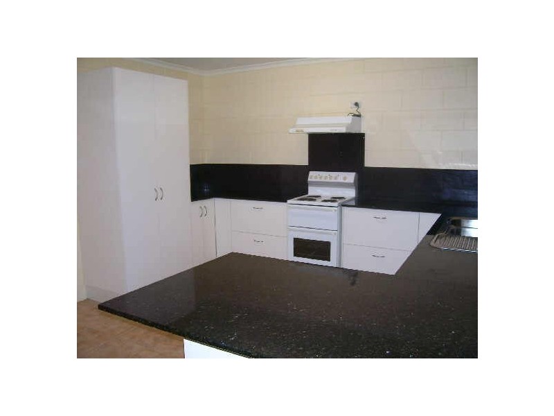 79 Carnation Drive, Mooroobool QLD 4870