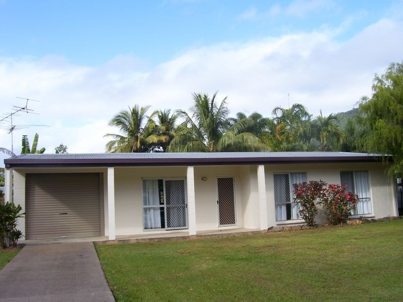 13 Cameron Close, Smithfield QLD 4878