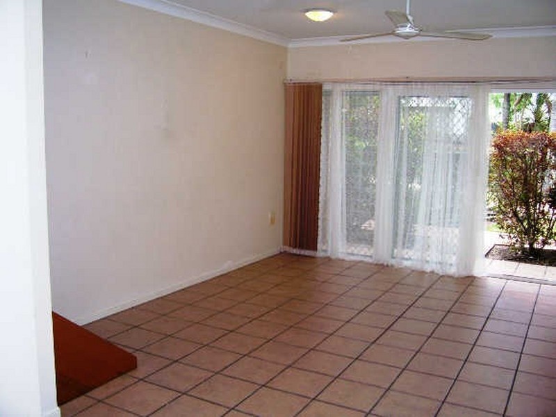 7/1 Sondrio Street, Woree QLD 4868