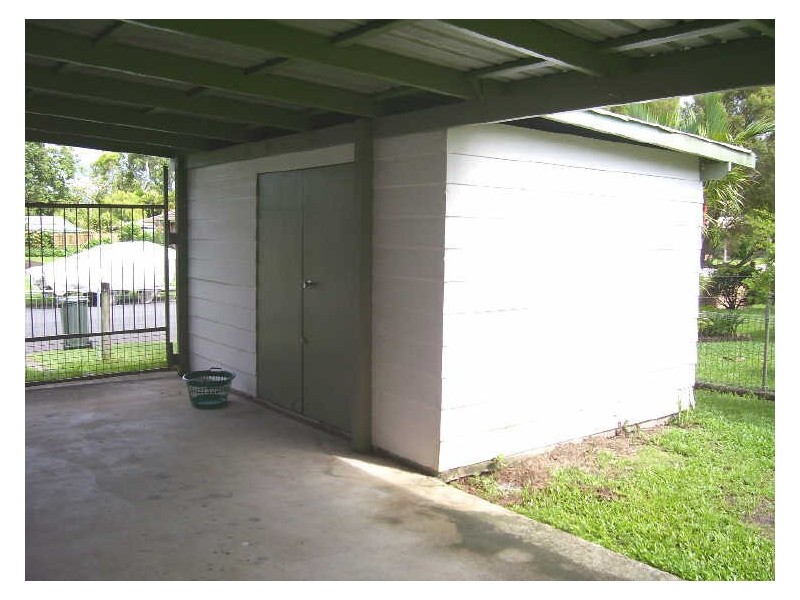 1 Azalea Court, Mooroobool QLD 4870