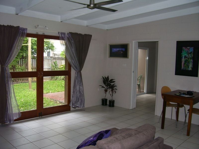 2/23 Tamarind Street, Holloways Beach QLD 4878