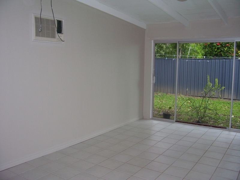 2/23 Tamarind Street, Holloways Beach QLD 4878