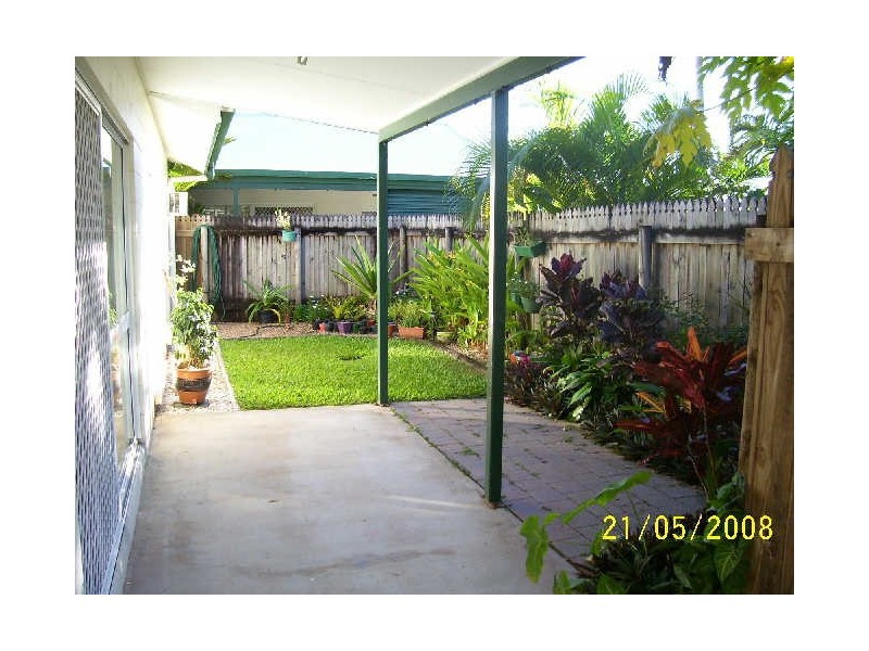 1/10 Keith Street, Whitfield QLD 4870