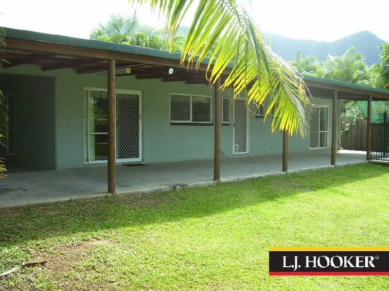 8 Tarcoola Street, Mount Sheridan QLD 4868