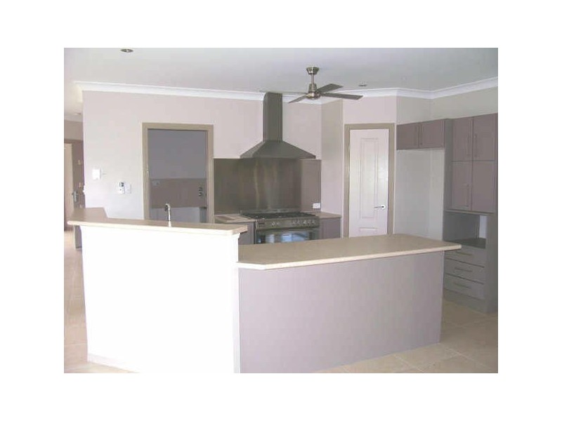 2 Lyndon Close, Bentley Park QLD 4869
