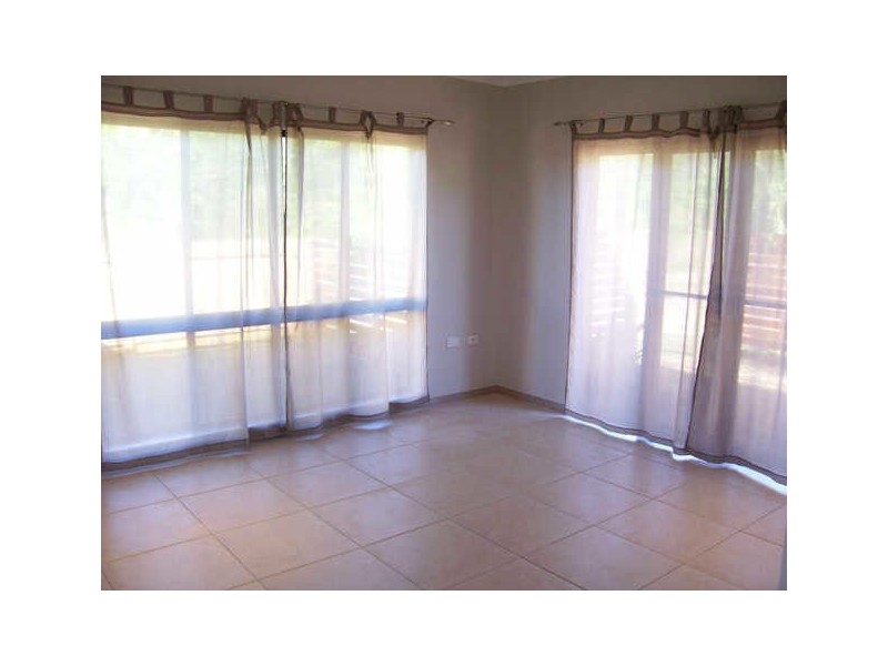 2 Lyndon Close, Bentley Park QLD 4869