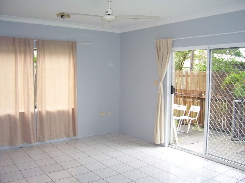 4/20 Roberts Road, Bentley Park QLD 4869