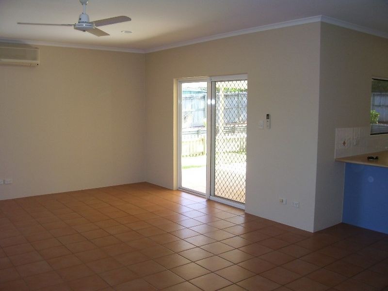 14 Peate Close, Edmonton QLD 4869
