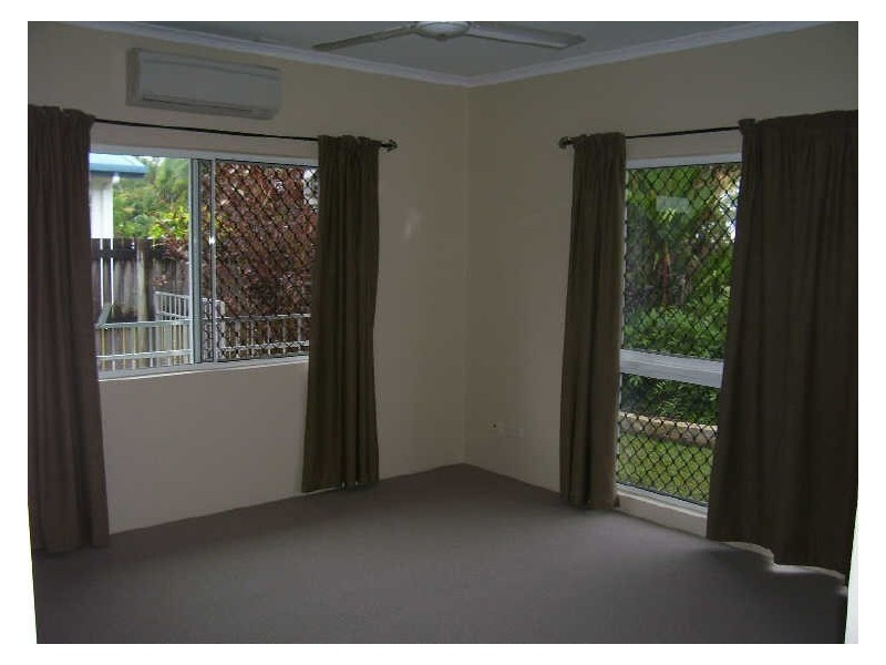 14 Peate Close, Edmonton QLD 4869