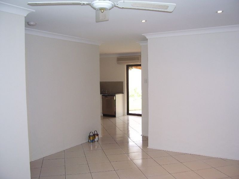 1/3 Balaclava Road, Earlville QLD 4870