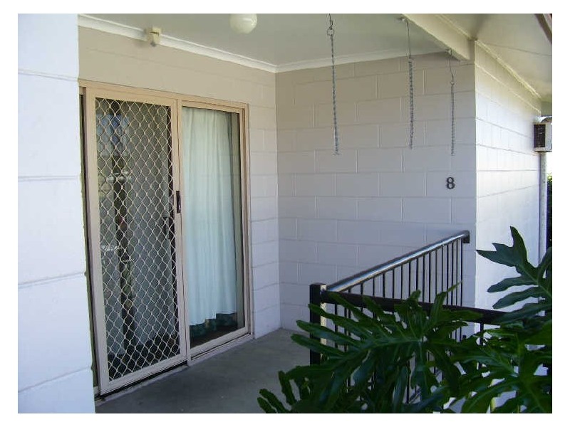 8/22 Barrett Street, Bungalow QLD 4870