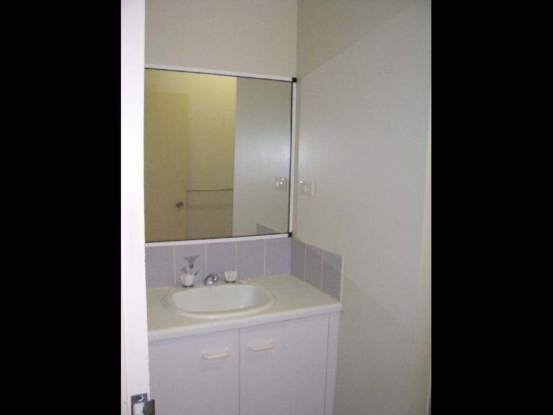 51 Mclaughlin Road, Bentley Park QLD 4869