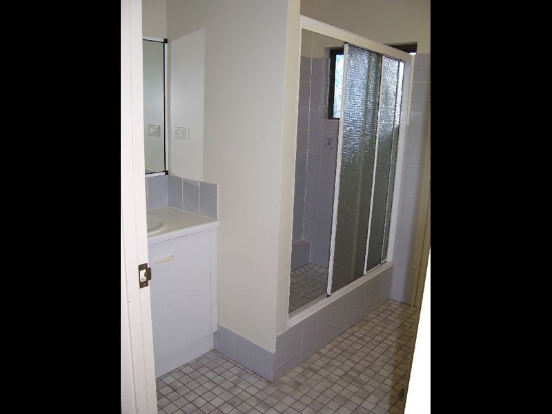 51 Mclaughlin Road, Bentley Park QLD 4869