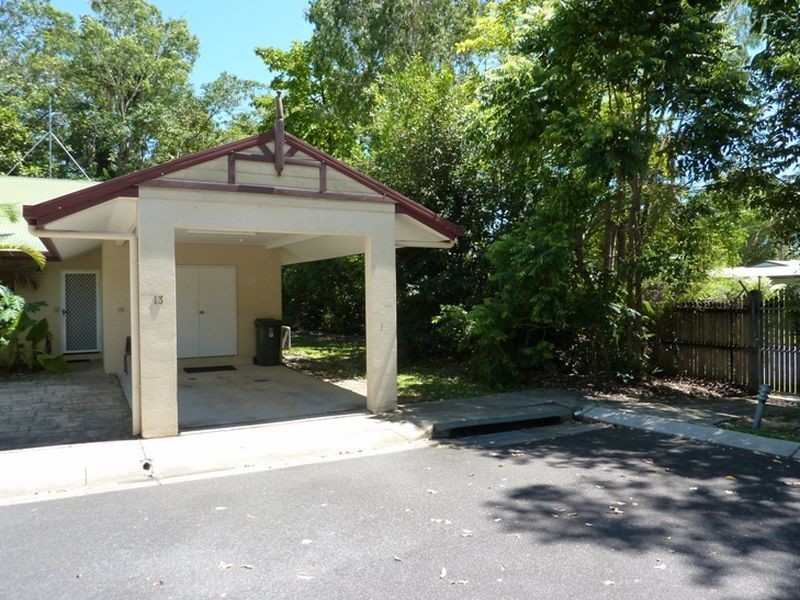 13/8 Mcgregor Street, Mooroobool QLD 4870