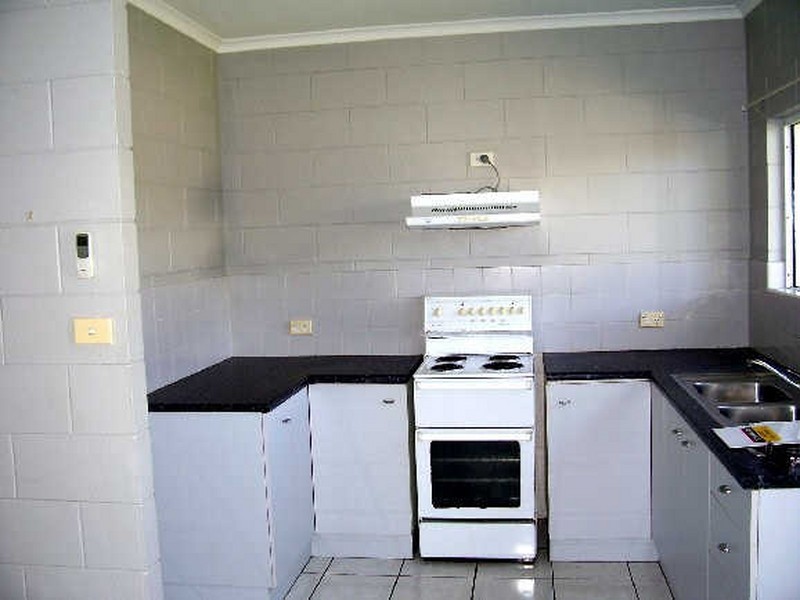 50 Robert Road, Bentley Park QLD 4869