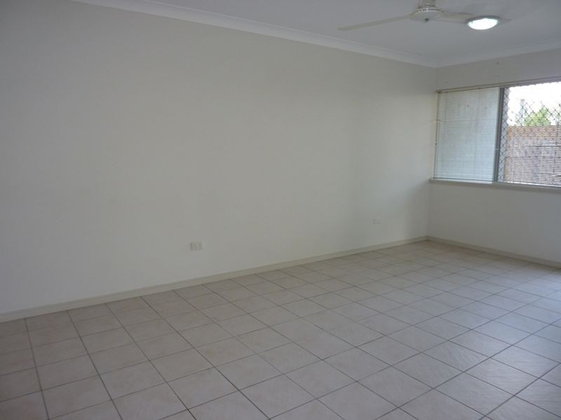 10/13-19 Givens Street, Westcourt QLD 4870