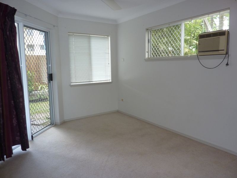 10/13-19 Givens Street, Westcourt QLD 4870