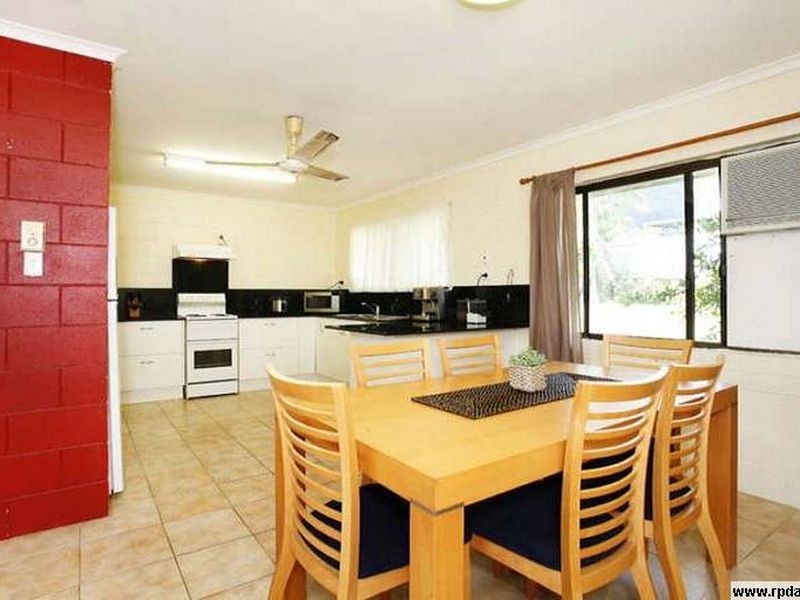 79 Carnation Drive, Mooroobool QLD 4870