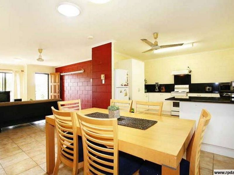 79 Carnation Drive, Mooroobool QLD 4870