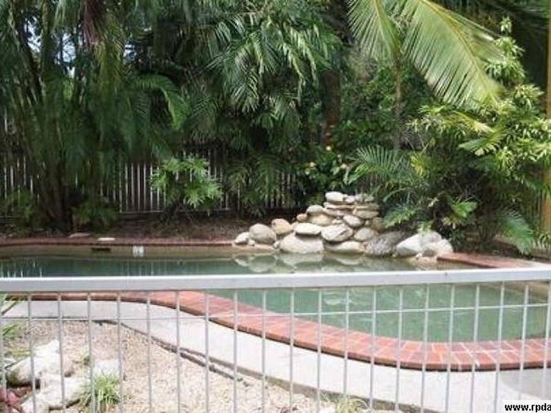 Manunda QLD 4870