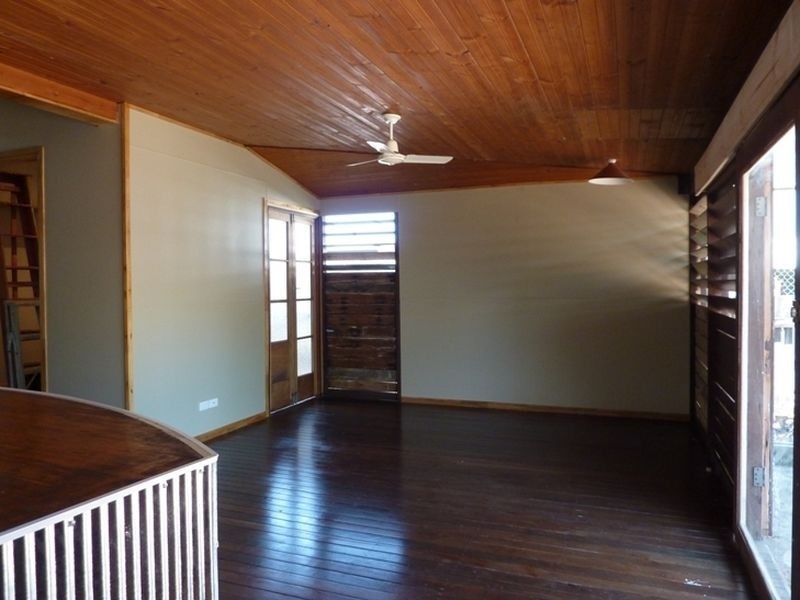 9 Nelson Street, Bungalow QLD 4870