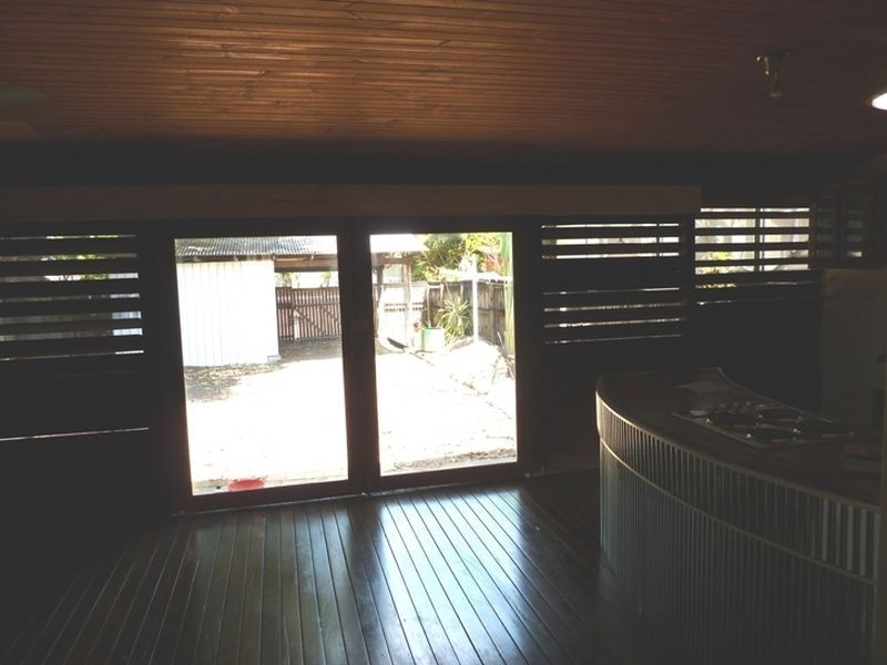 9 Nelson Street, Bungalow QLD 4870