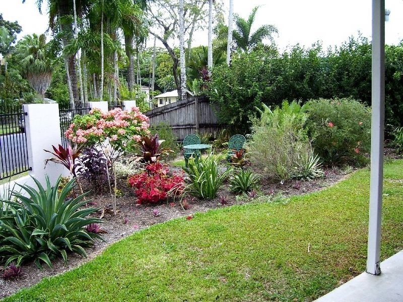 23 Casella Street, Earlville QLD 4870