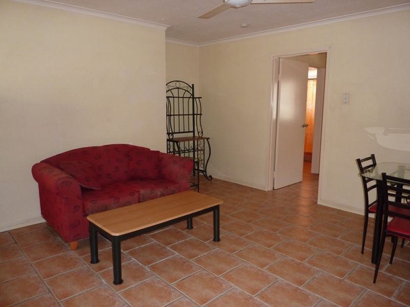 10/5 Fisk Street, Westcourt QLD 4870