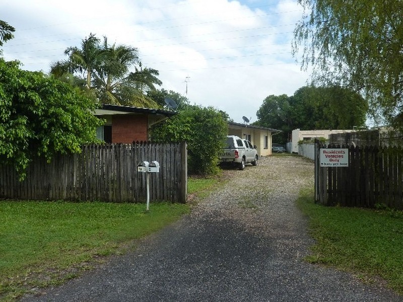 1/78 Toogood Road, Woree QLD 4868