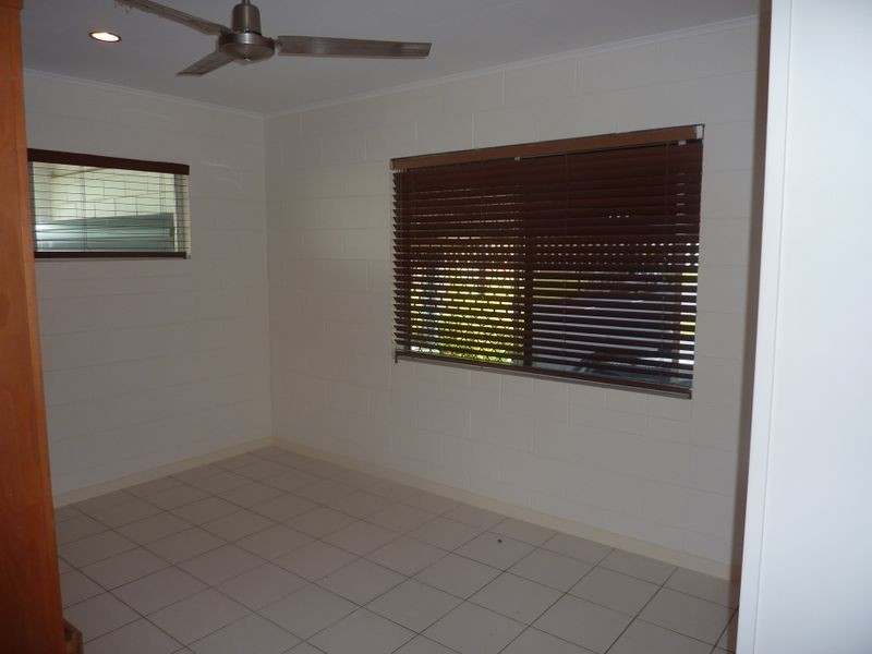 28 Alma Close, Woree QLD 4868