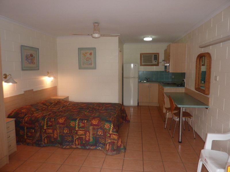 358/1 Anderson Road, Woree QLD 4868