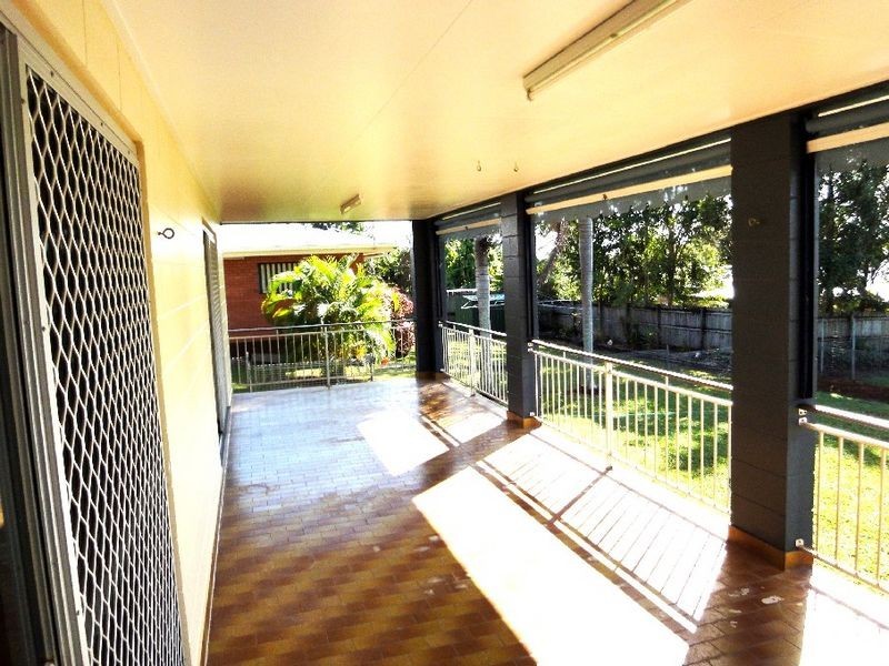 4 Vista Street, Bayview Heights QLD 4868