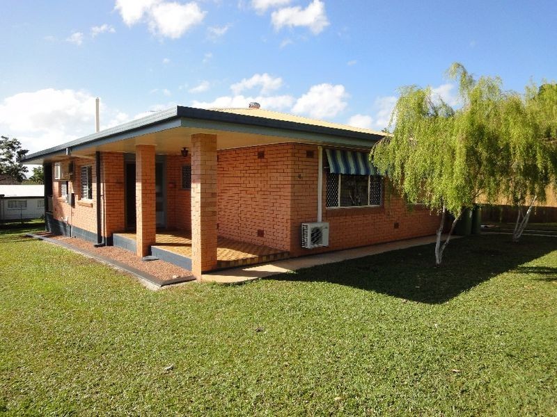 4 Vista Street, Bayview Heights QLD 4868