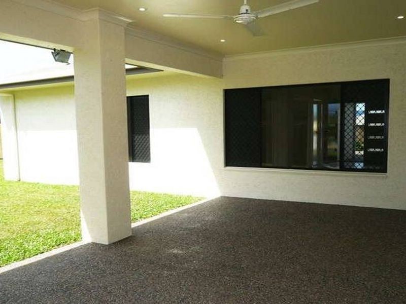 5 Turon Close, Bentley Park QLD 4869