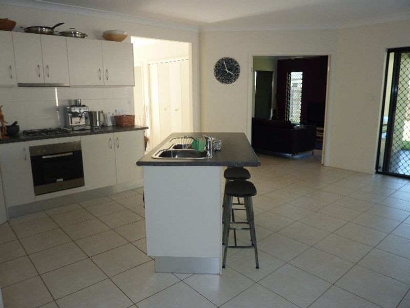 20 Heysen Close, Redlynch QLD 4870