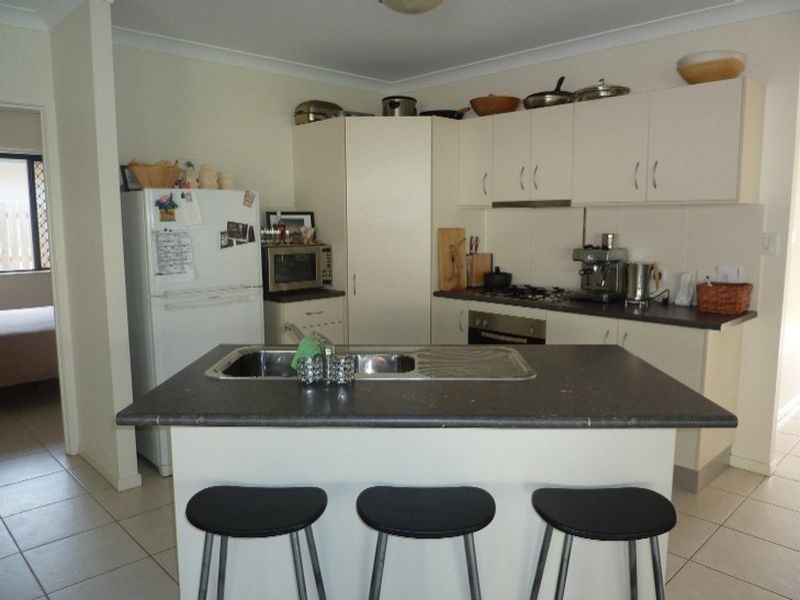 20 Heysen Close, Redlynch QLD 4870