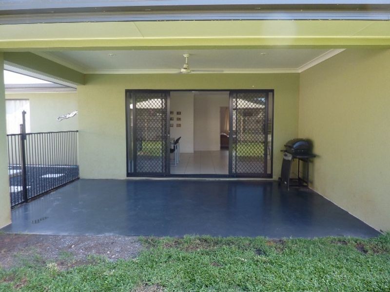 20 Heysen Close, Redlynch QLD 4870
