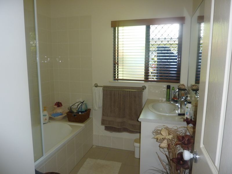 11/53 Kambara Street, White Rock QLD 4868