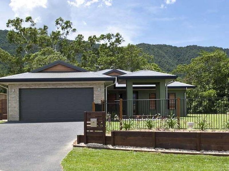 18 Conway Close, Bentley Park QLD 4869