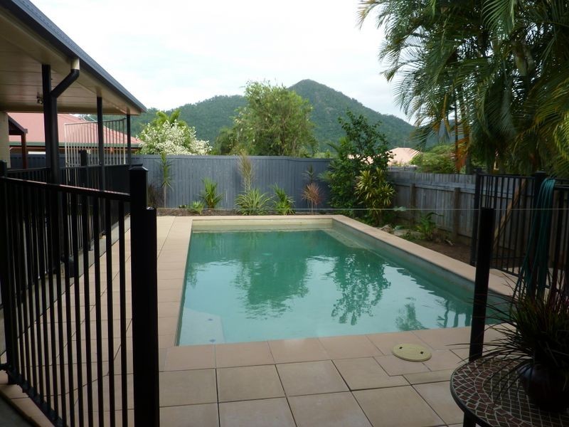 89 Jungara Road, Redlynch QLD 4870