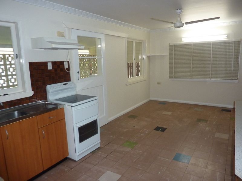 28 Balaclava Road, Earlville QLD 4870