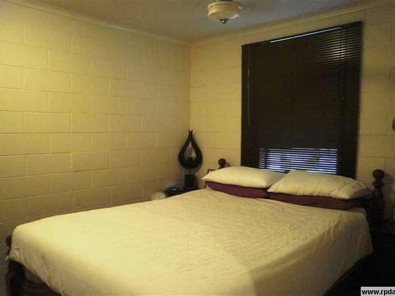 5/3 Pioneer St, Manoora QLD 4870