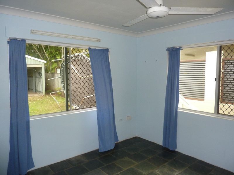 35 Dandaloo Street, Bayview Heights QLD 4868