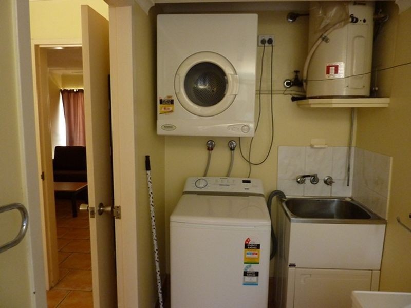 10/5 Fisk, Westcourt QLD 4870