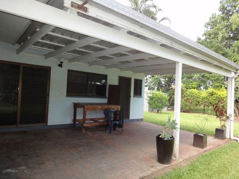 5 Berrima Close, Mount Sheridan QLD 4868